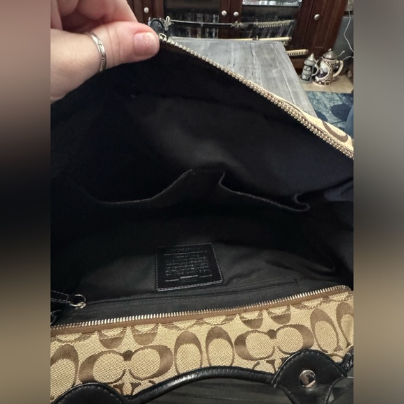 Coach signature large brown Zippered Tote/Handbag Canvas And Leather - Picture 10 of 12